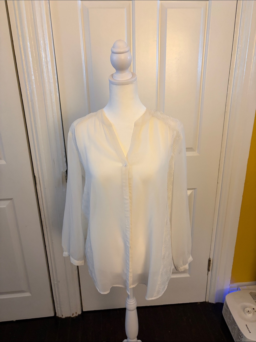 Gentle Fawn Cream Sheer Button-Front Blouse